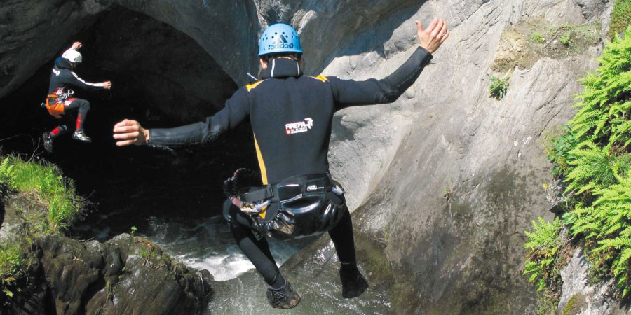 canyoning abenteuer g&auml;stehaus walch pension imst